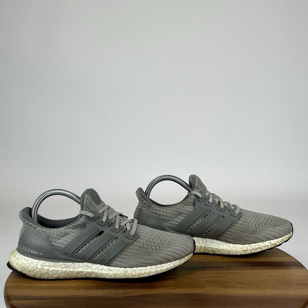 Womens Adidas UltraBoost 4.0 Gray Athletic Running Sneakers Shoes Size 8 M GUC